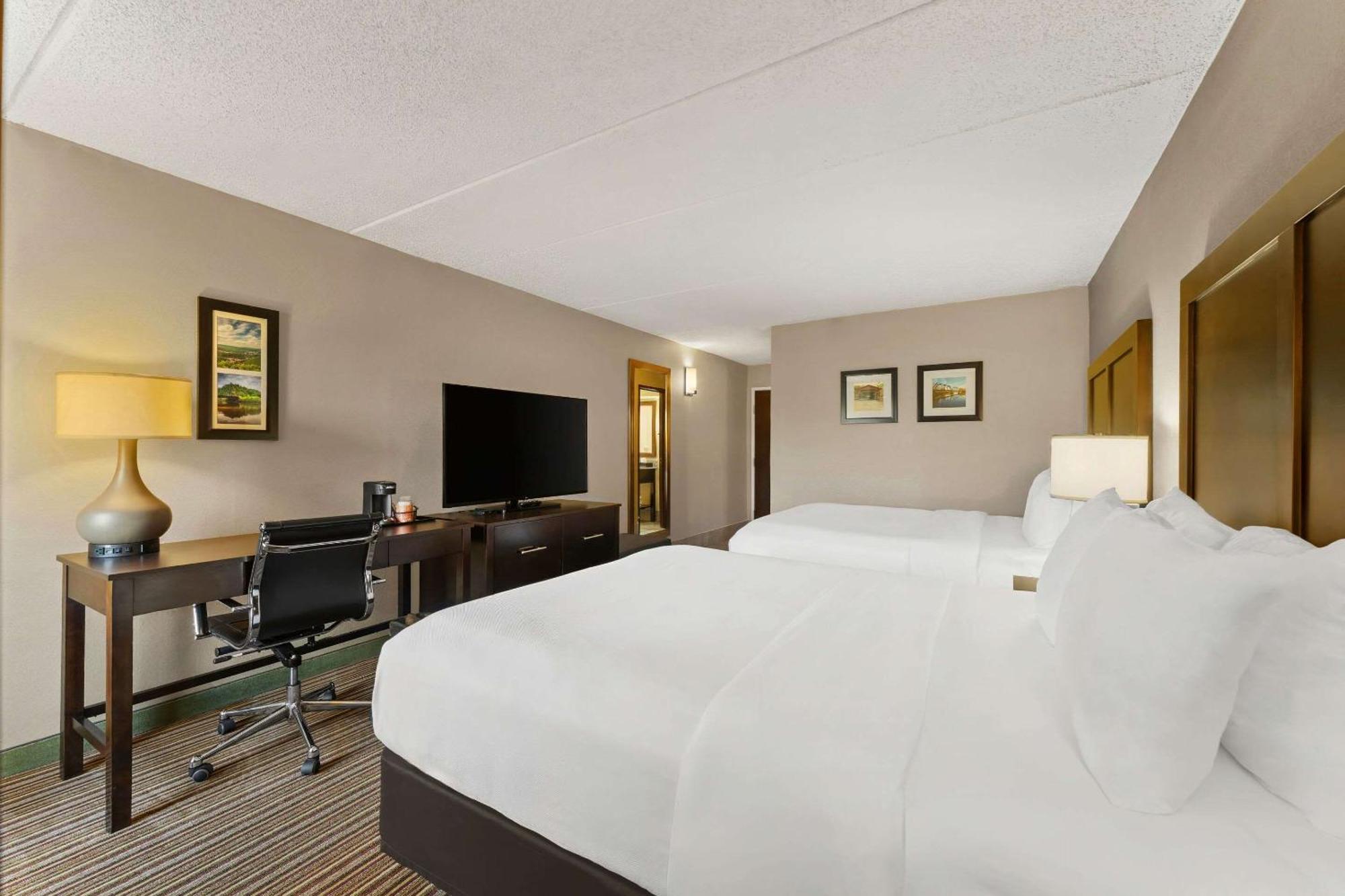 Comfort Inn Lehigh Valley West Fogelsville Esterno foto
