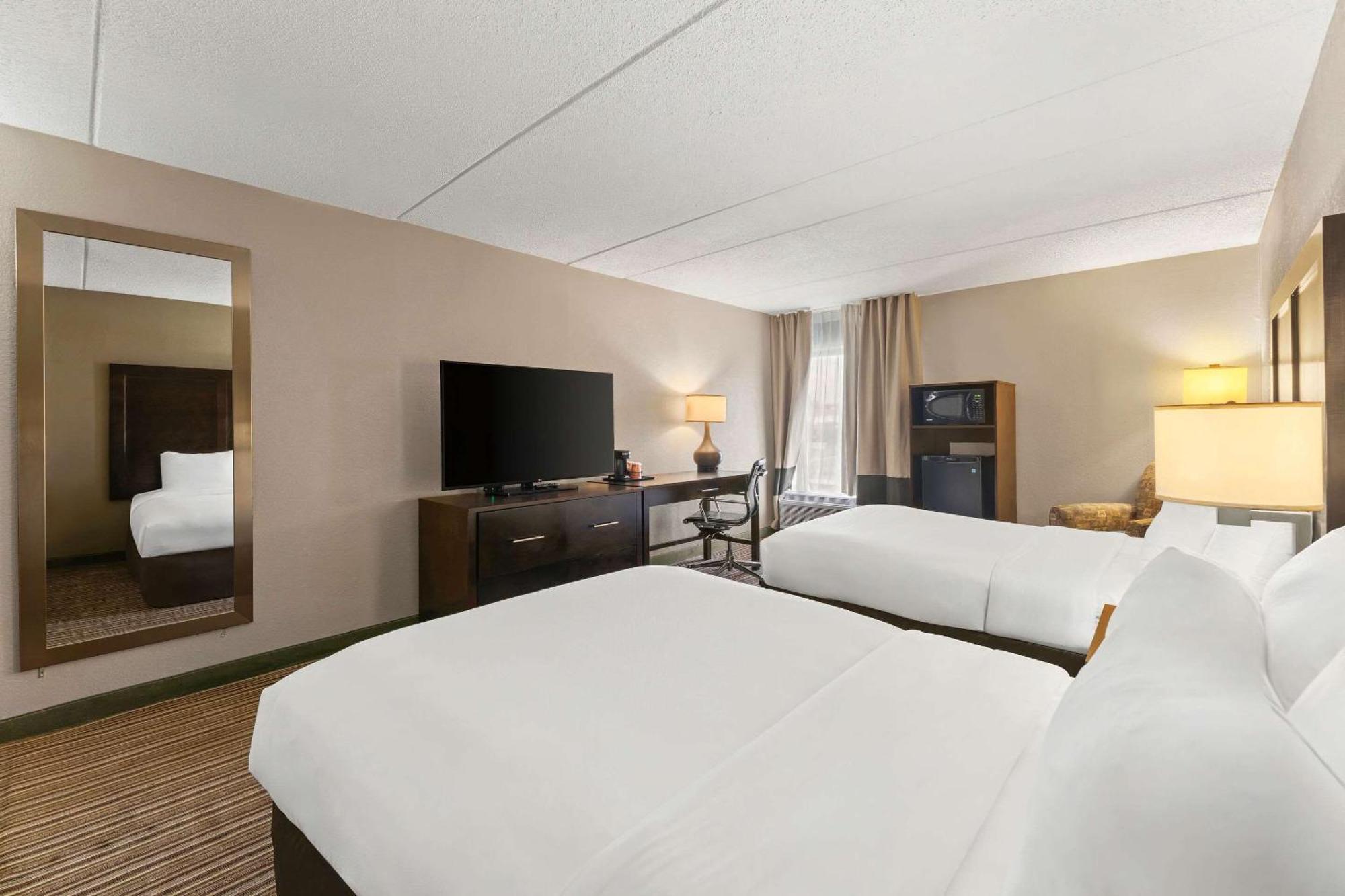 Comfort Inn Lehigh Valley West Fogelsville Esterno foto